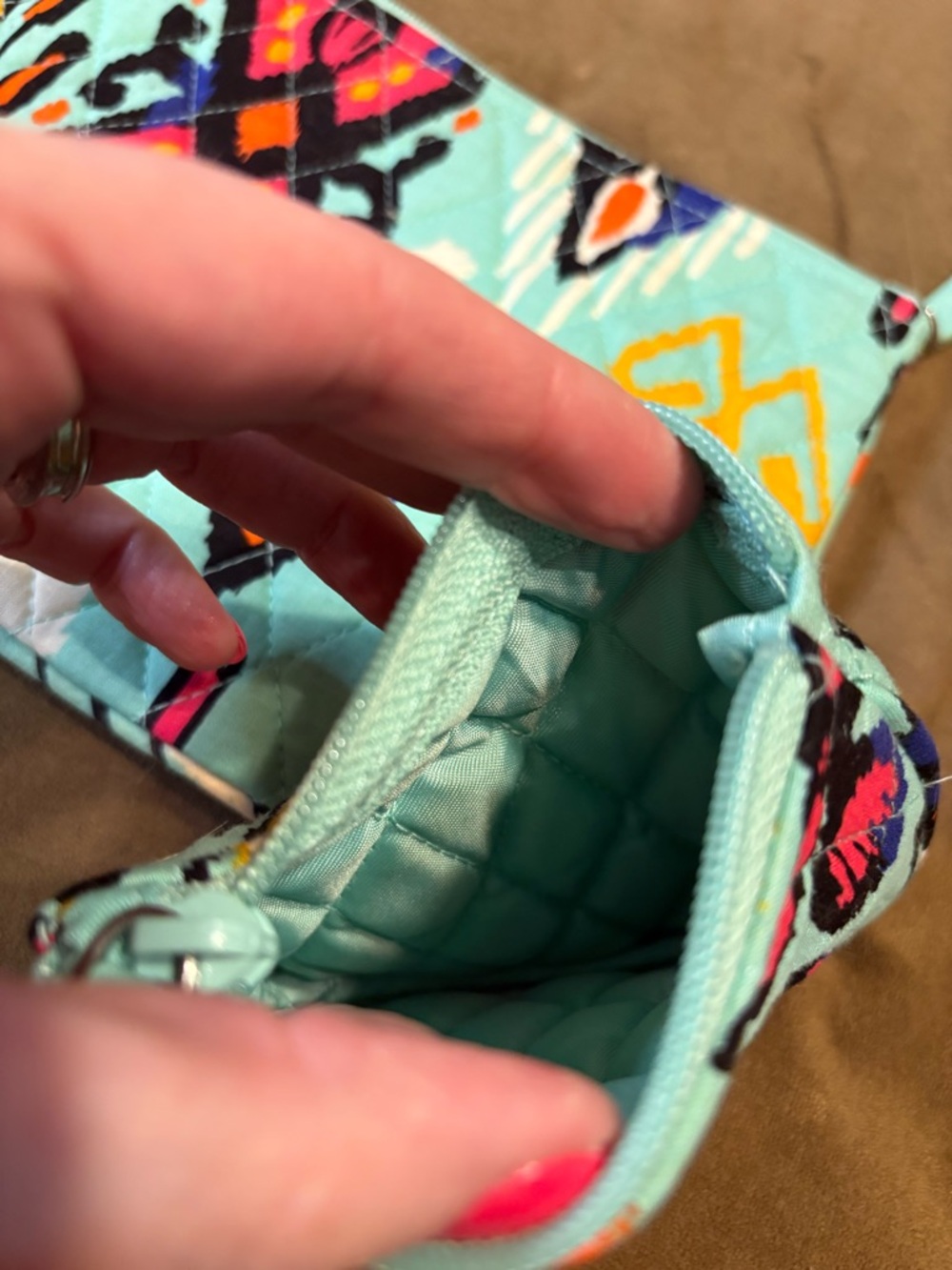 Vera Bradley- Set of 2- Mint Green Quilted Cosmetic Pouches - Picture 5 of 10